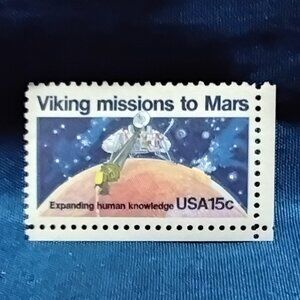 Uncirculated USA 1978 Viking Mission to Mars 15 Cent Stamp!!